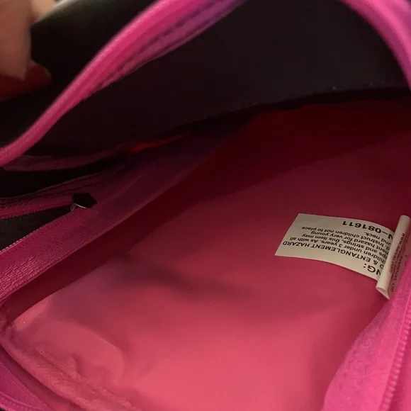 NWT Sanrio Hello Kitty Mini  Backpack School Bag‎ 11” X8” for Kids and Toddlers - Picture 5 of 7